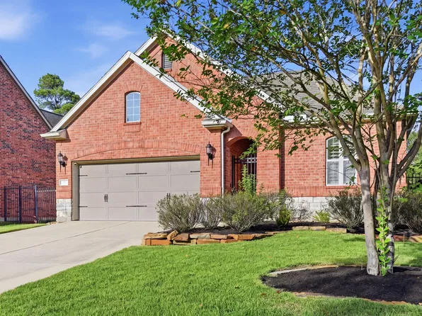 7 Sleeping Colt Pl, Spring, TX 77389