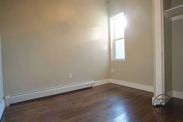 Rented by Lofts and Flats LLC | media 30