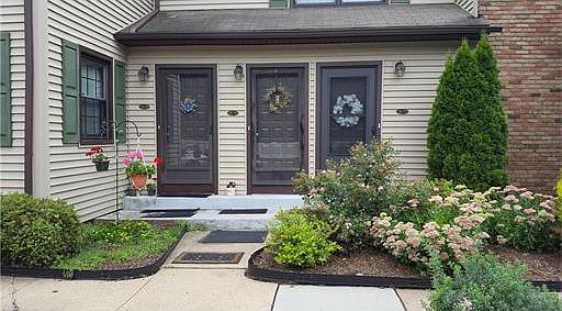 2nd image of 50 Prospect St #8