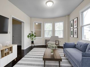 10 Rockland Ter, Newark, NJ 07106