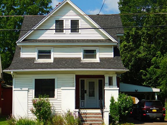 3rd image of 813 Walnut St