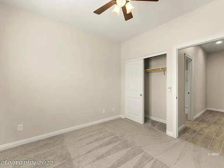 1381 Huntington Hts — Photo 11