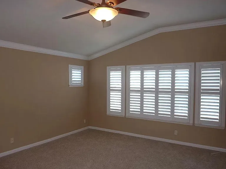 5460 Parkford Cir — Photo 7