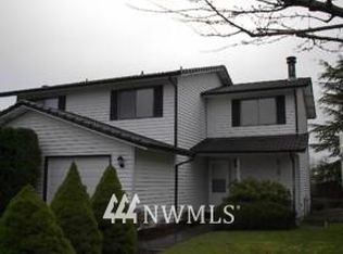 4214 NE 5th St, Renton, WA 98059