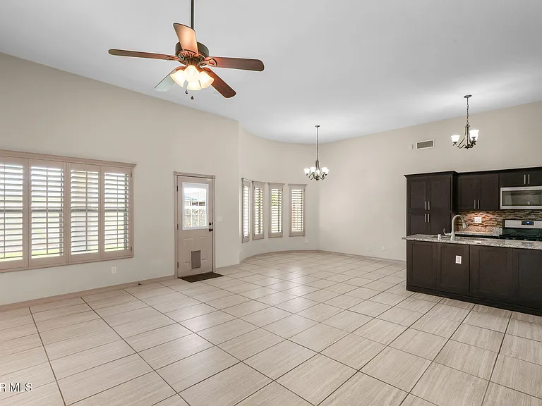 3138 Red Maple Dr — Photo 12
