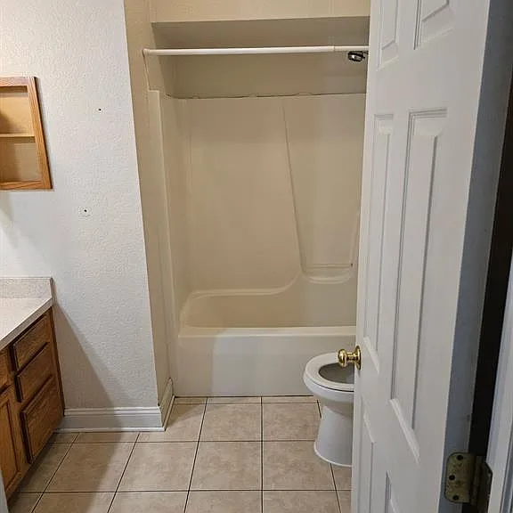 335 Horatio St #204 — Photo 11
