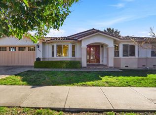 1352 S Stelling Rd, Cupertino, CA 95014