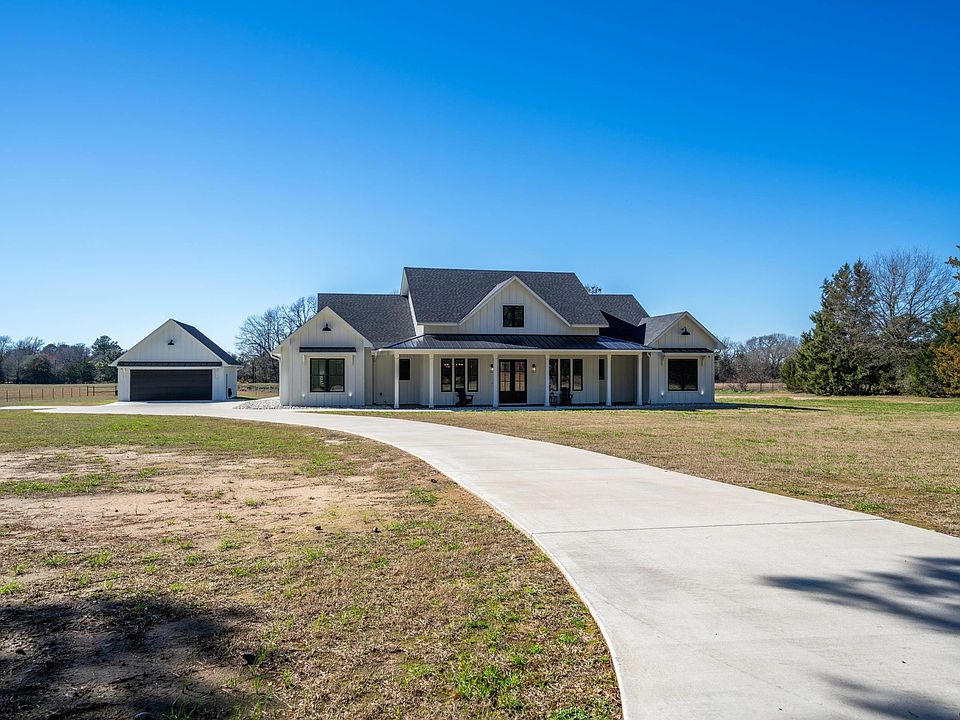 1st image of 817 County Road 4840