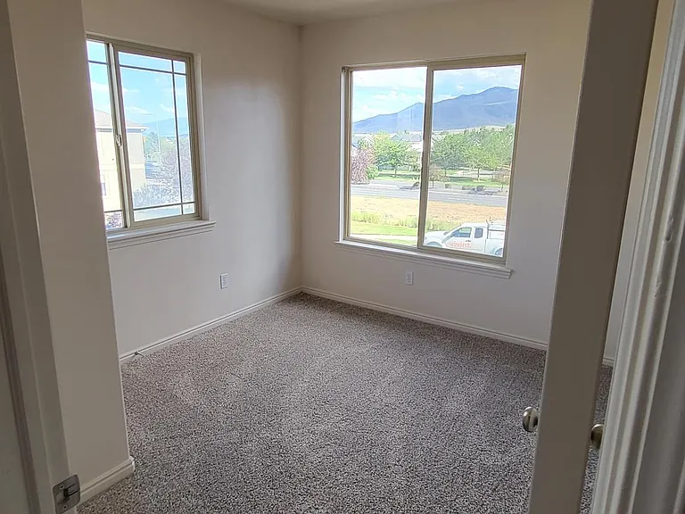 8045 N Plum Creek Dr — Photo 24