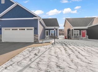 3411 Boulder Ridge Dr, Champaign, IL 61822