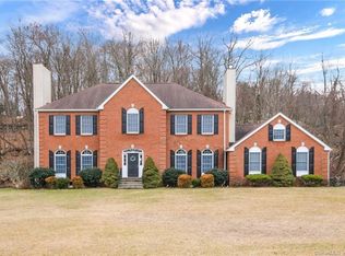 27 Mill Pond Rd, New Fairfield, CT 06812