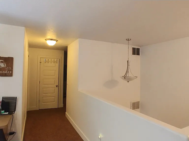 Upstairs loft area facing away from the master bedroom