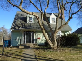 303 12th Ave, Mendota, IL 61342