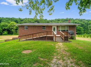 2597 Hinds Creek Rd, Heiskell, TN 37754