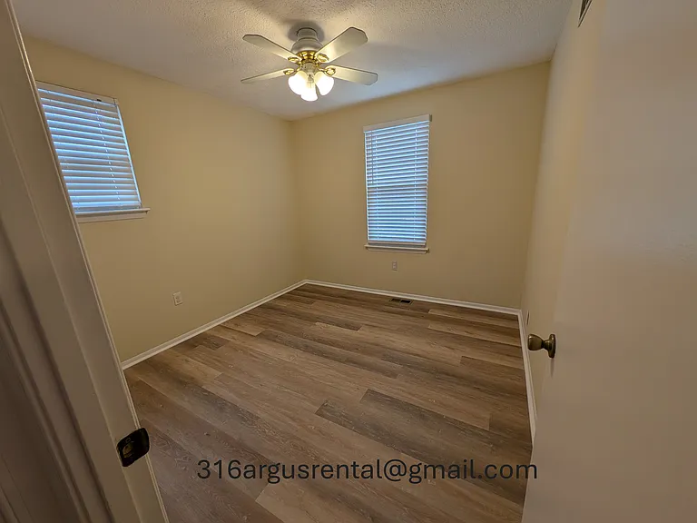 316 Argus Ln — Photo 22