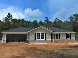 568 Linden Dr, Jesup, GA 31545