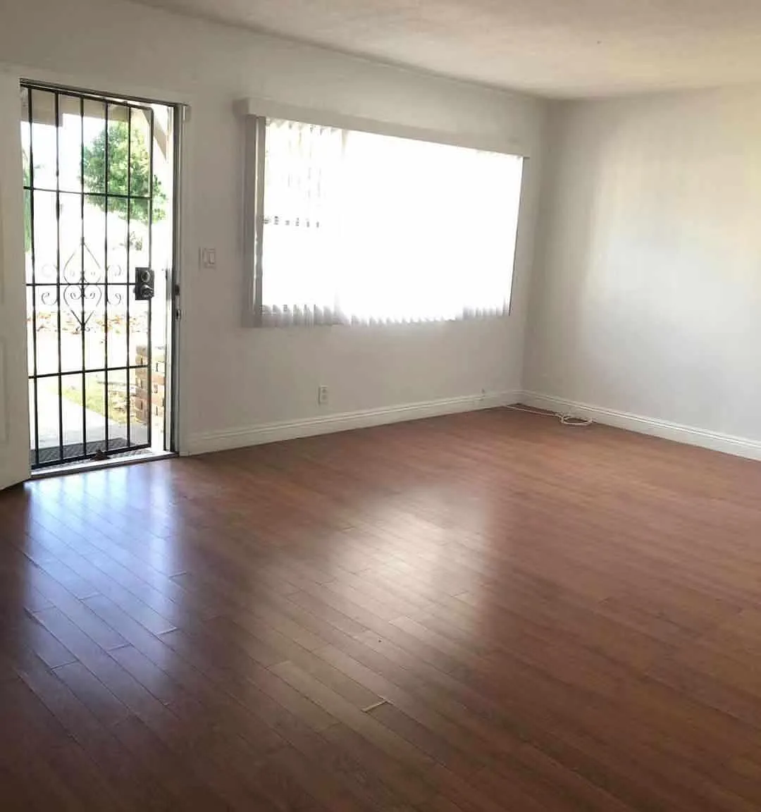 3 bed, 1314 sqft, $2,800 — Photo 3