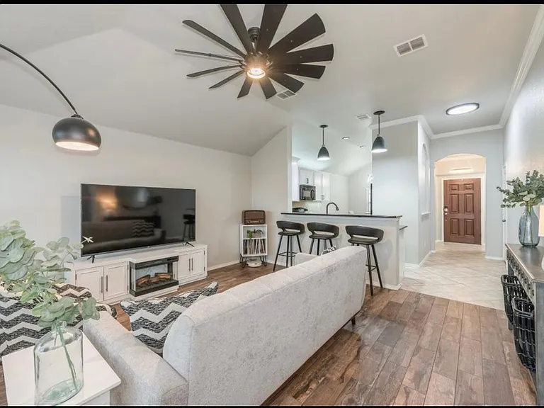 14348 Artisan Dr — Photo 13