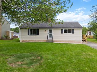 29 Carson Ave, Wethersfield, CT 06109