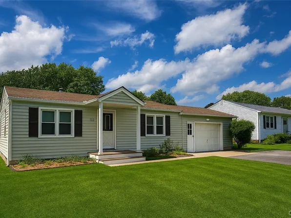 119 Gale Ave, Liverpool, NY 13088