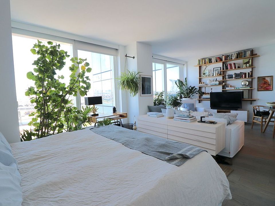 1st image of 416 Kent Ave APT 1509