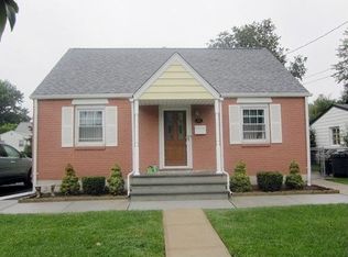 24 Tristan Rd, Clifton, NJ 07013