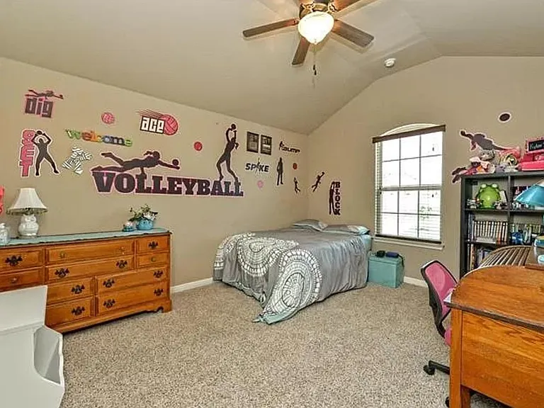 108 Lake Texana Ct — Photo 11