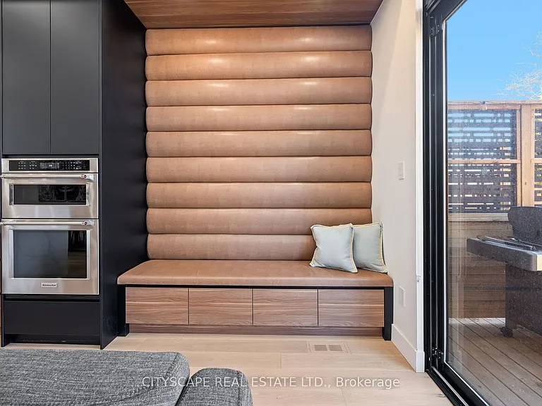 2 B Holmstead Ave — Photo 12
