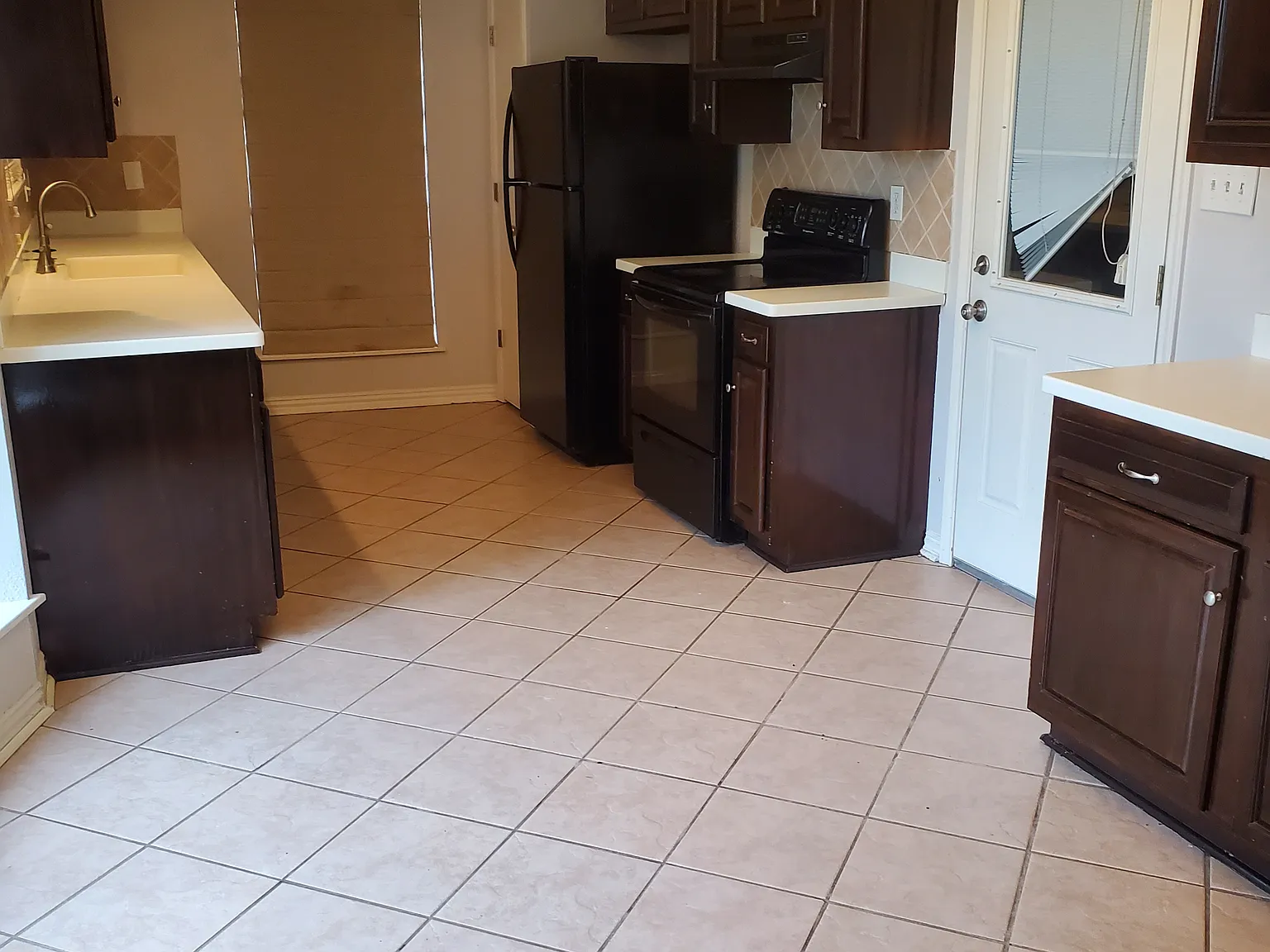 16226 Royal Mile Ln — Photo 2