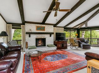 810 Aspen Dr #B3, Fontana, WI 53125