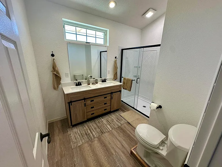 440 Hickok Trl — Photo 14