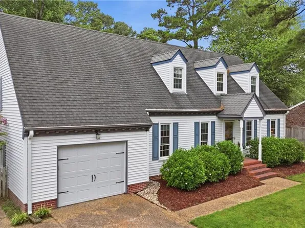 424 Pines Of Warrick Dr, Chesapeake, VA 23322