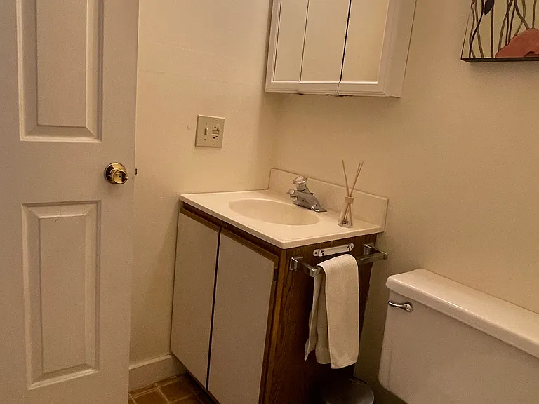 27 State St #3 — Photo 9
