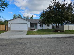 2499 N Capecod Way, Meridian, ID 83646