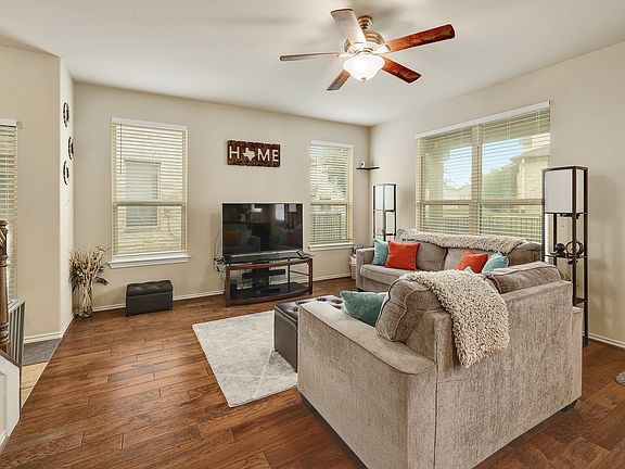 4th image of 2105 Town Centre Dr Unit 48