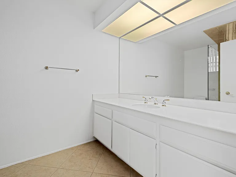 75 Colgate Dr — Photo 27