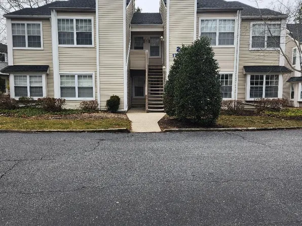 25 Chesapeake Dr #25, Absecon, NJ 08205