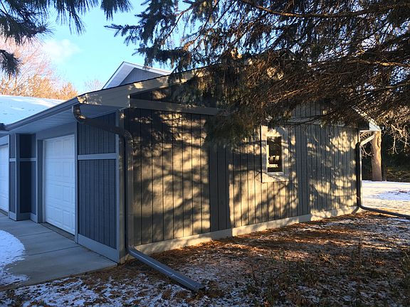4th image of 8839 36th St N