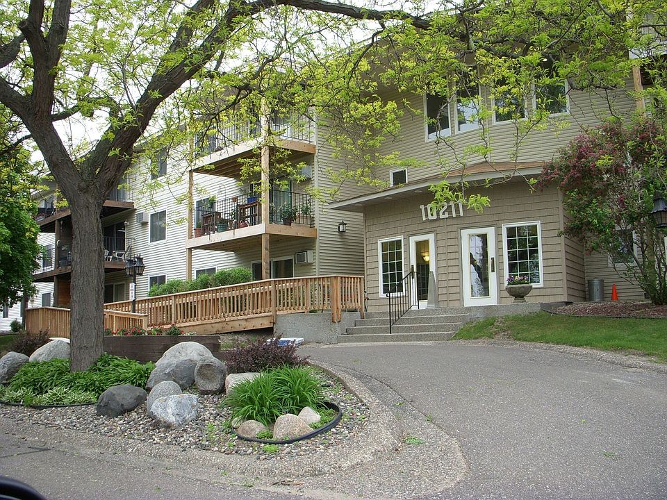 Secured Entry with ramp access