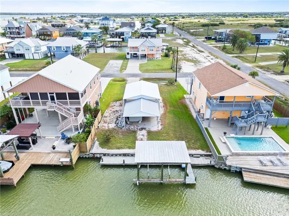 102 Ball St Lot 2, Rockport, TX 78382