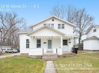 210 W Union St #1, Greenville, MI 48838
