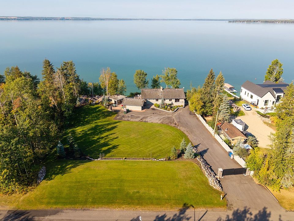 1st image of 139 Silver Beach Rd