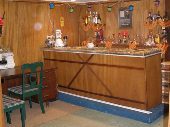 Dry Bar in basement