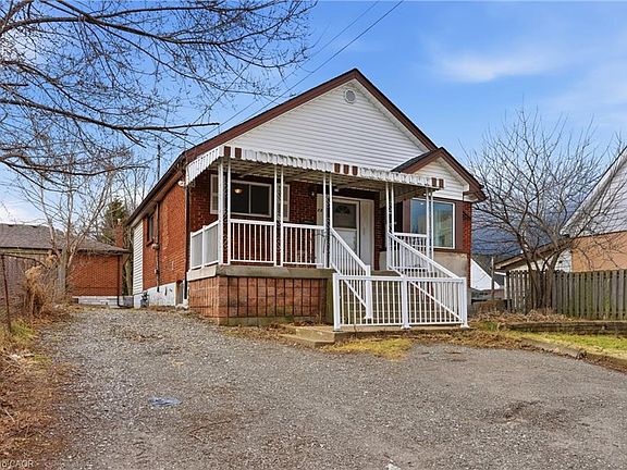 4th image of 880 Lawrence Rd