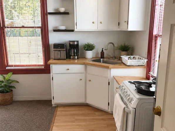 403 Cedar St #A, Santa Cruz, CA 95060