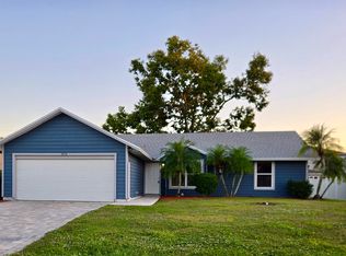 1074 SW Jennifer Ter, Port Saint Lucie, FL 34953