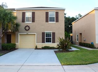9744 Hound Chase Dr, Gibsonton, FL 33534