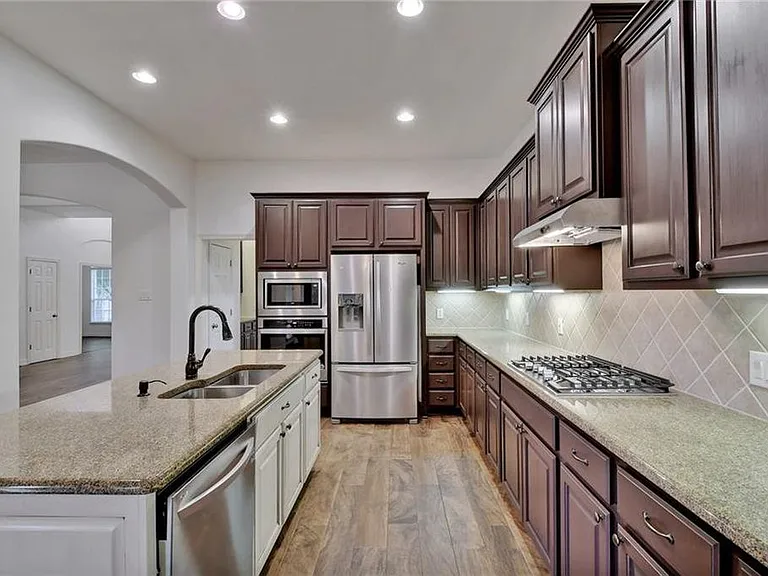 2814 Cool River Loop — Photo 14