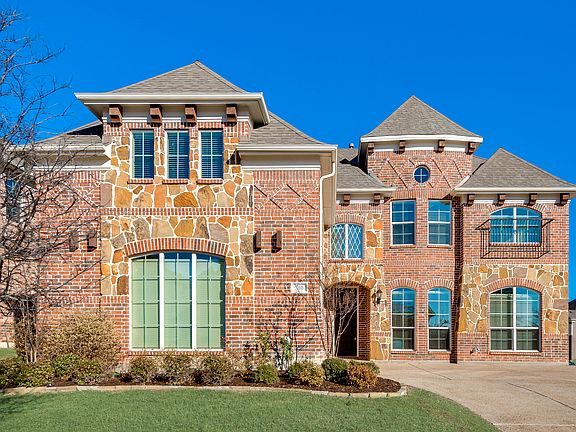 2nd image of 700 Windy Hill Dr