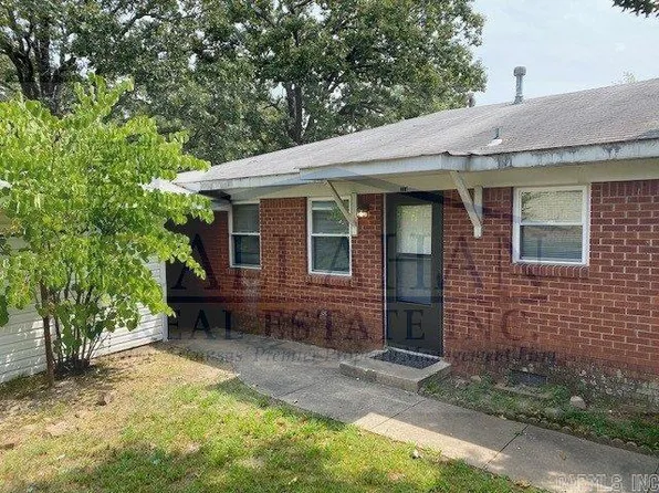 114 & 116 W I Ave, North Little Rock, AR 72116